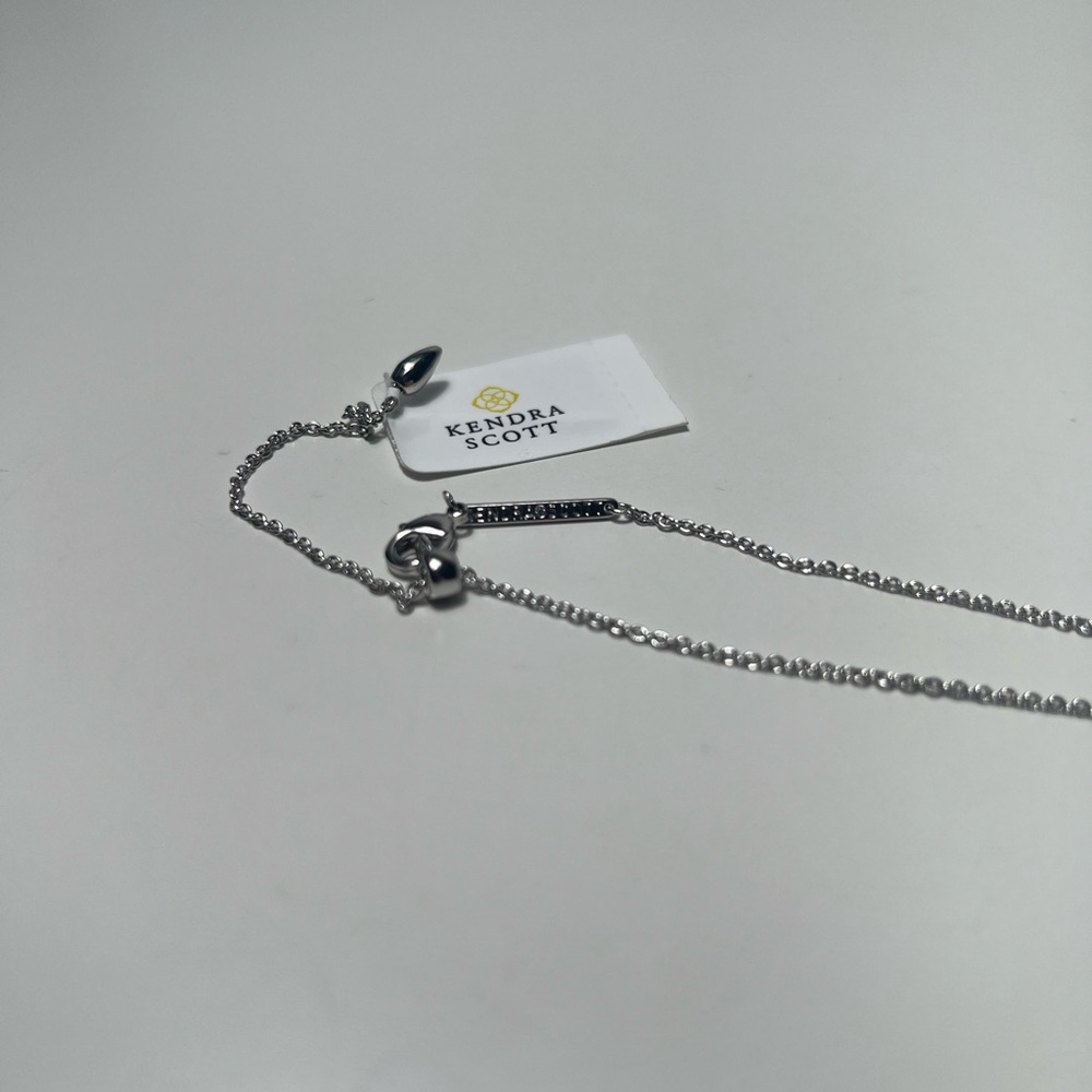 Kendra Scott Mallory Silver Pendant Healing Rose Quartz Necklace - Picture 11 of 12